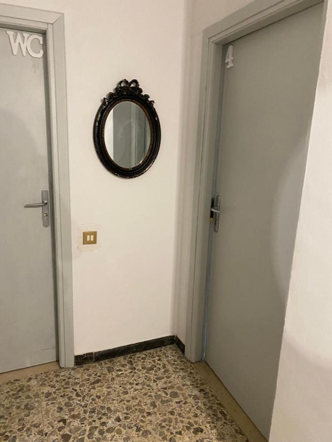 Live In Pisa - 250M Dalla Stazione Centrale Di Pisa Hotel Ngoại thất bức ảnh